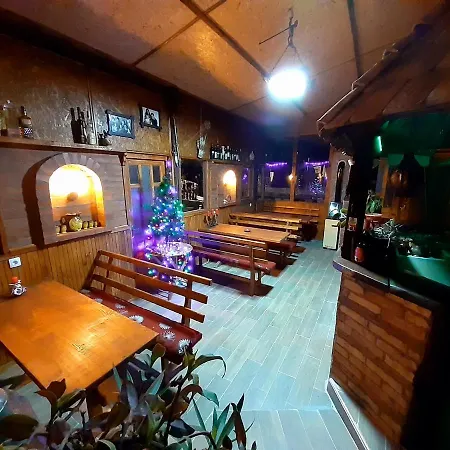 Koliba Oaza Mira Lopatnica