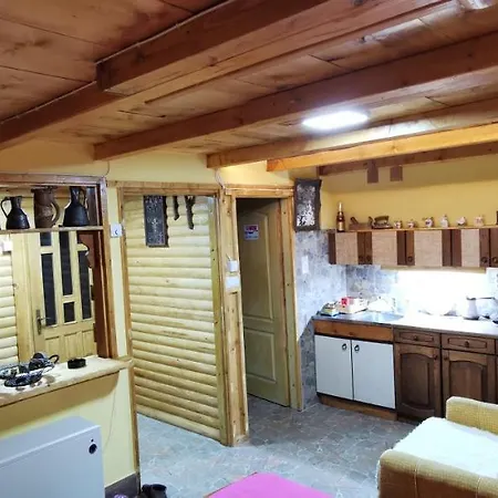 Koliba Oaza Mira Guest house Lopatnica