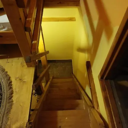 Koliba Oaza Mira Gostinjska kuća