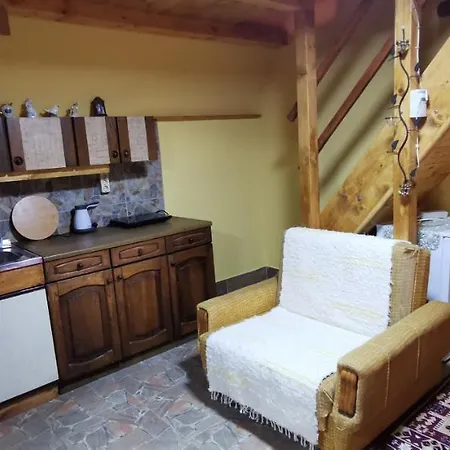 Koliba Oaza Mira Gostinjska kuća