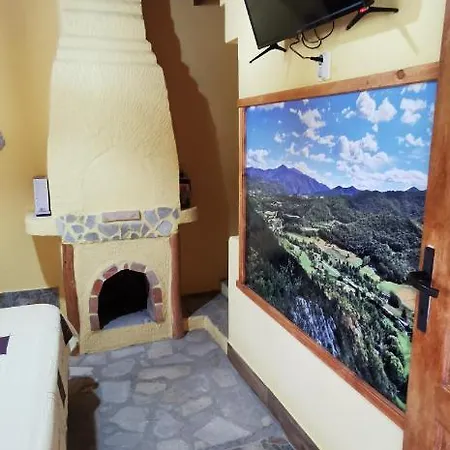 Gostinjska kuća Koliba Oaza Mira Lopatnica