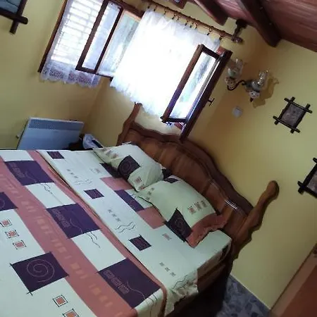 Gostinjska kuća Koliba Oaza Mira